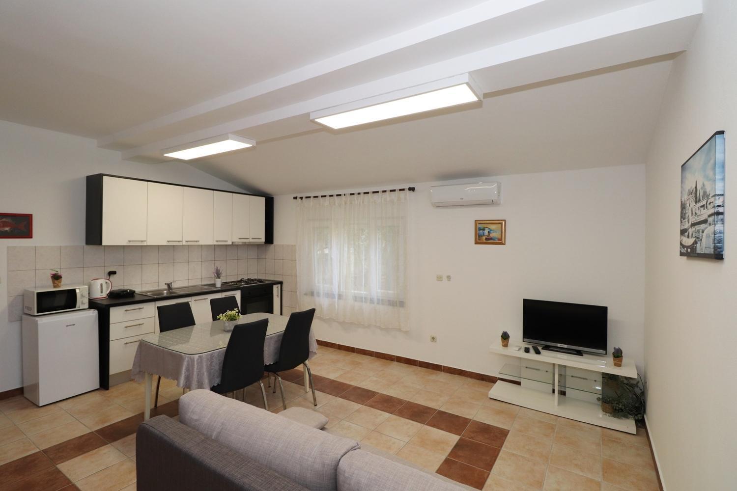 Apartment Apartman Nebo