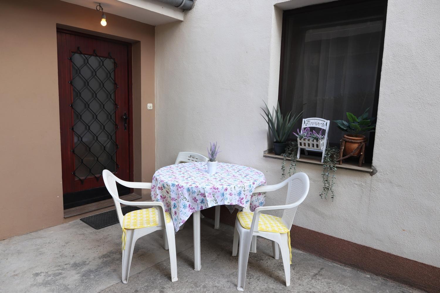 Apartment Apartman Nebo *